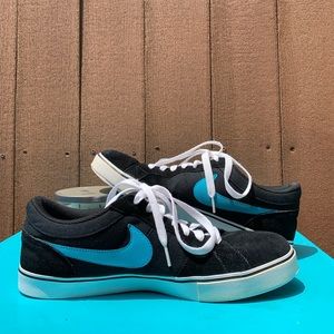 Nike Black/Turquoise “Isolate LR” Men’s sz. 13